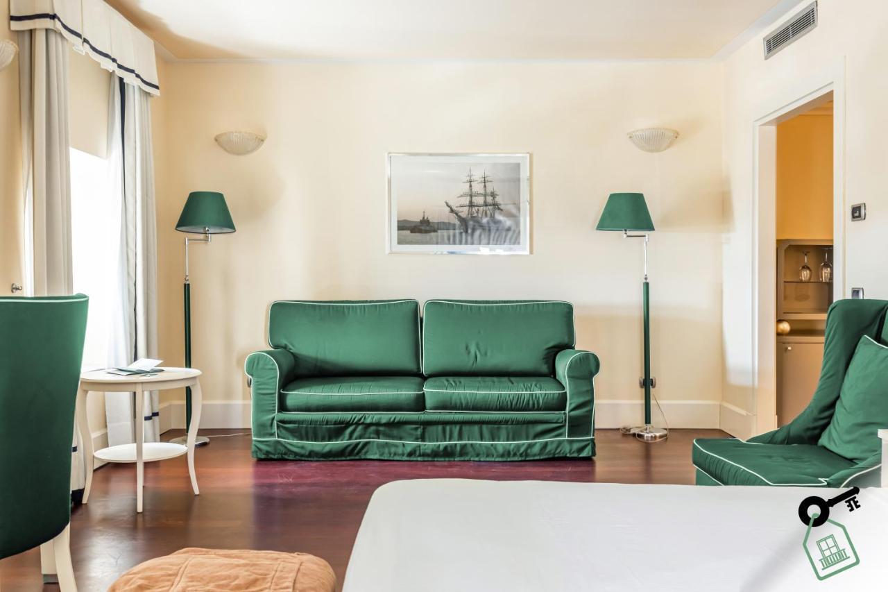 Hotel Rooms 리보르노 외부 사진